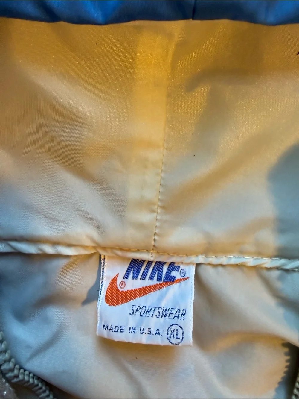 Vintage nike rain jacket